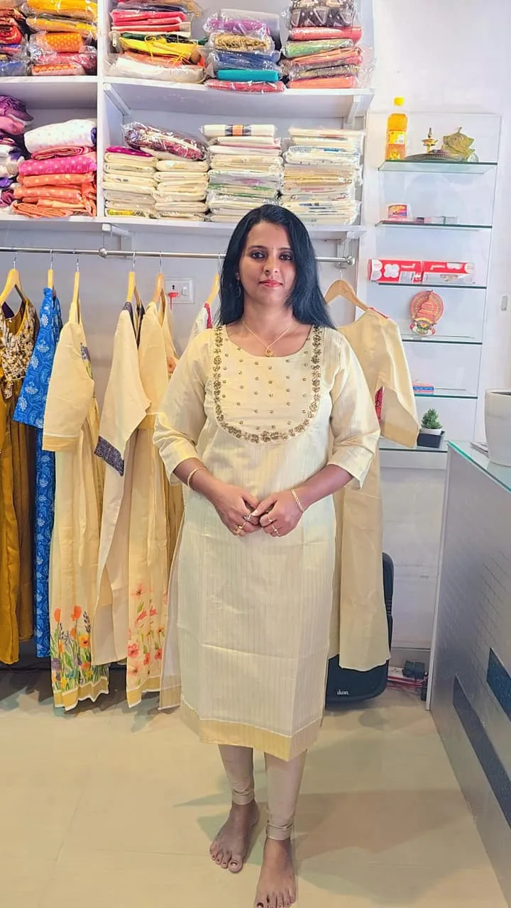 slitted-onam-tissue-best-textile-shop-in-pathanamthitta